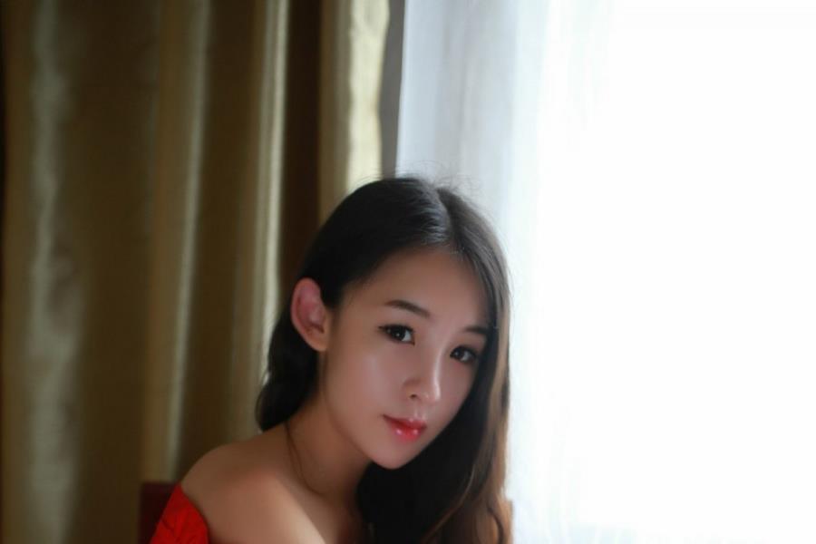 西安旅游私人导游化妆师伯苛琬小姐姐-美文