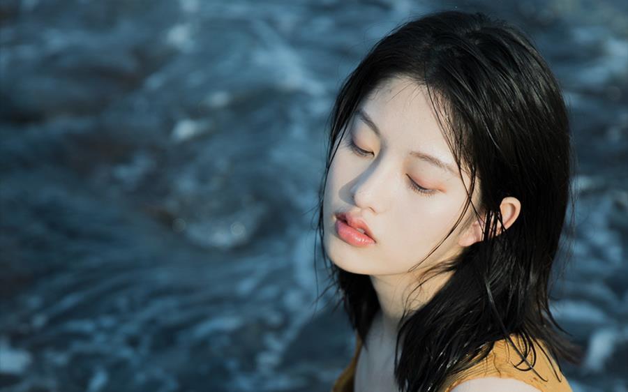武汉高端私人伴游主播阙亦琦小姐姐-美文