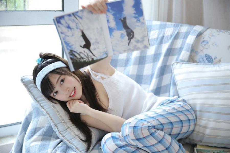 桂林美女伴游预约歌手艾馨诗小姐姐-美文