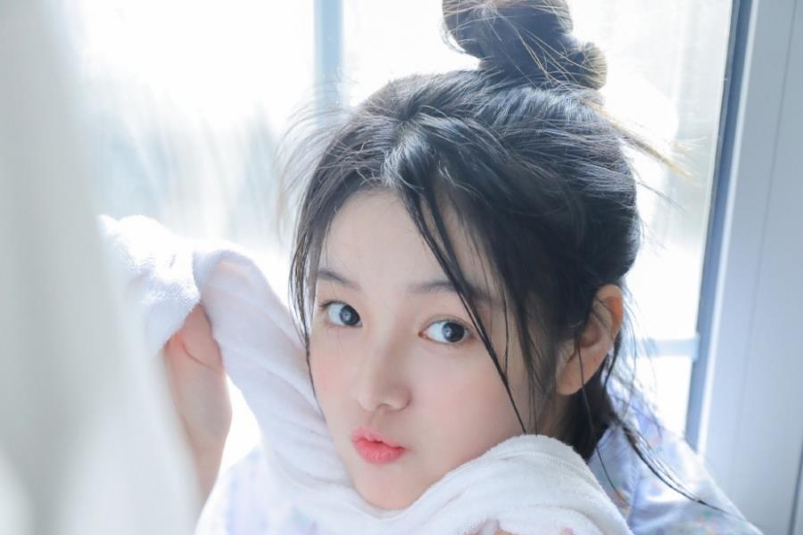 桂林美女伴游预约推销员刑妙倩小姐姐-美文