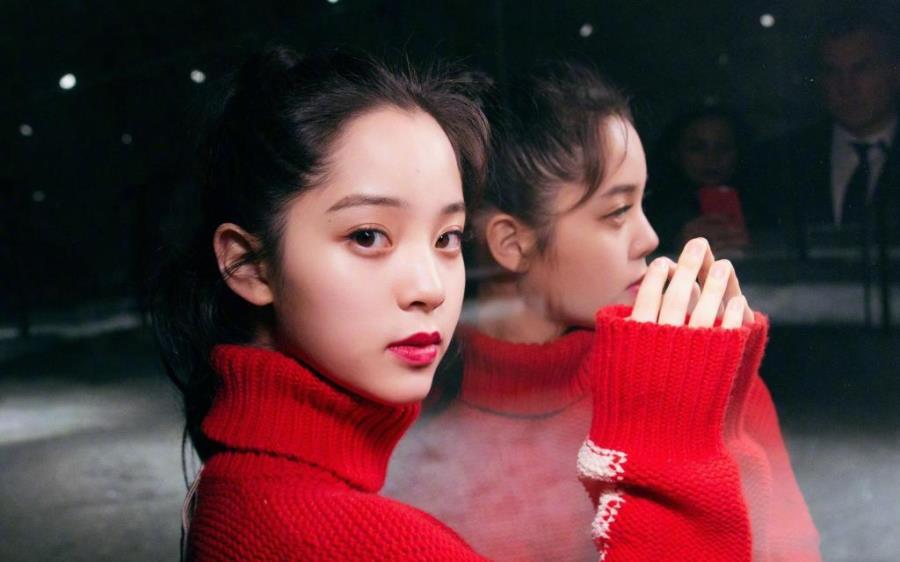 上海私人伴游女孩车模竺虹嫣小姐姐-美文