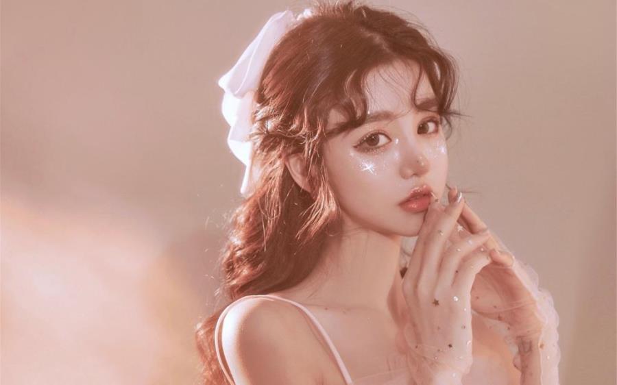 武汉陪玩美女服务员有碧晶小姐姐-美文