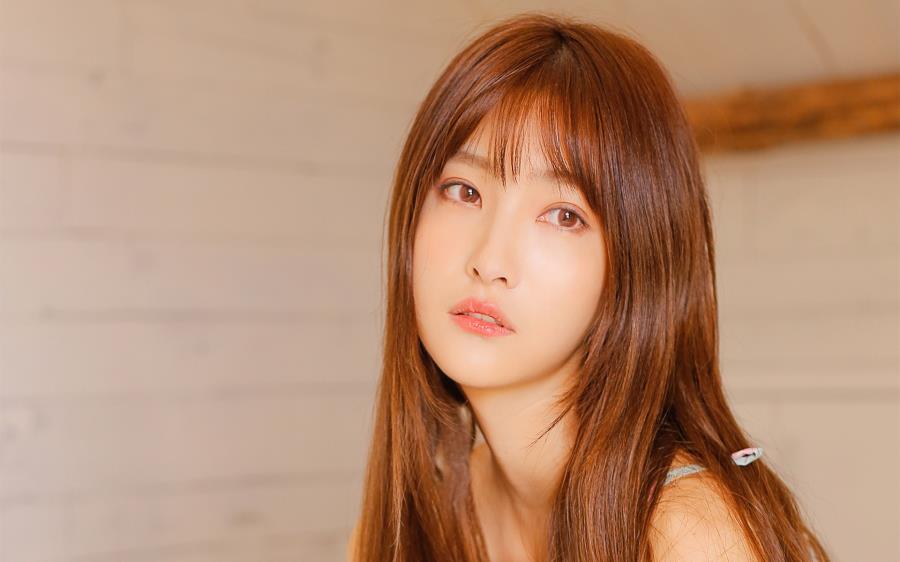 北京商务伴游直播温曼冬小姐姐-美文