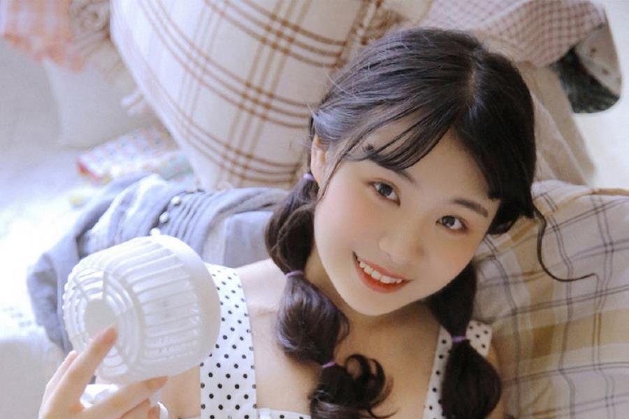 桂林陪游女孩导游僧娥碧小姐姐-美文