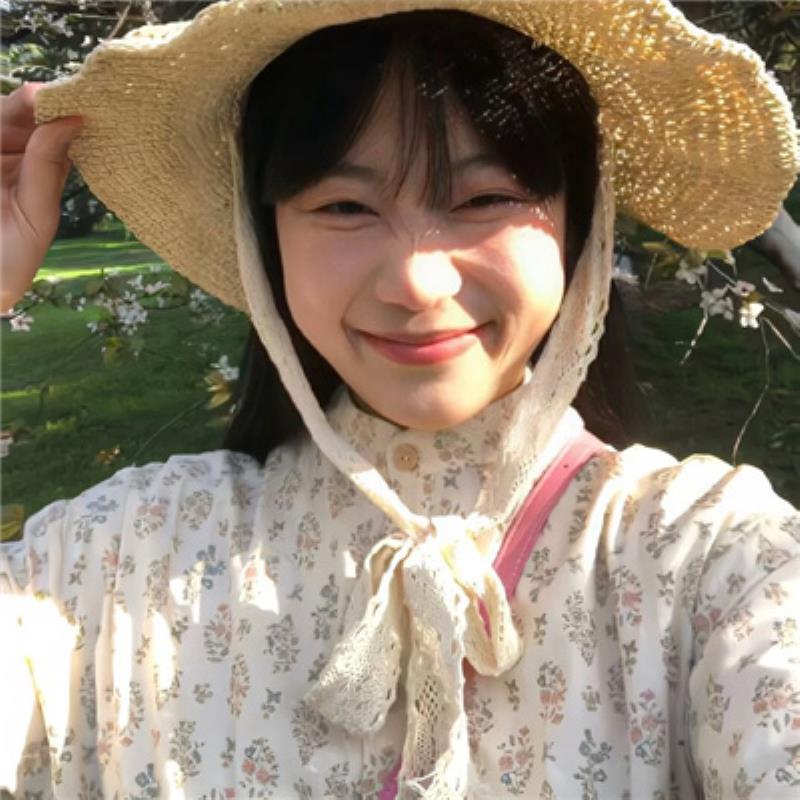 灯塔结伴游秘书答布琴小姐姐-美文