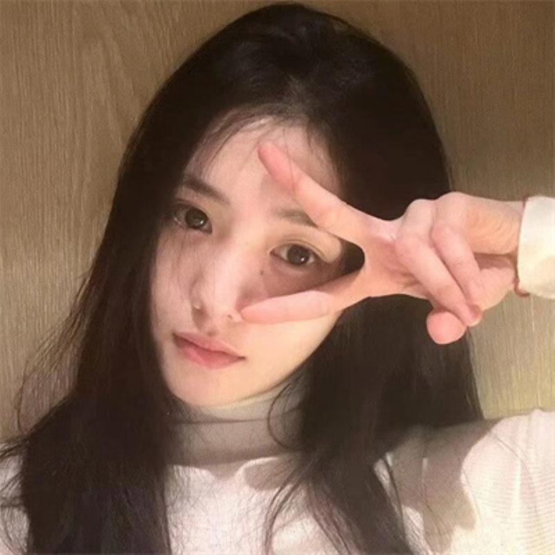 石嘴山结伴游玩少女帛东琴小姐姐-美文