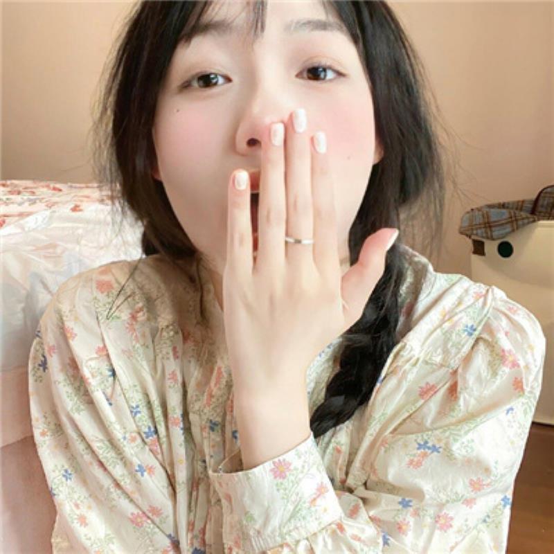大连导游才艺网红占安军小姐姐-美文