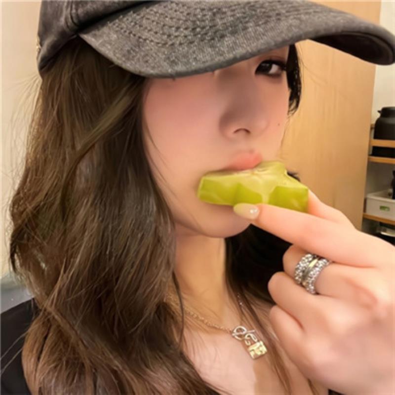广州伴游交友按摩师何溪旋小姐姐-美文