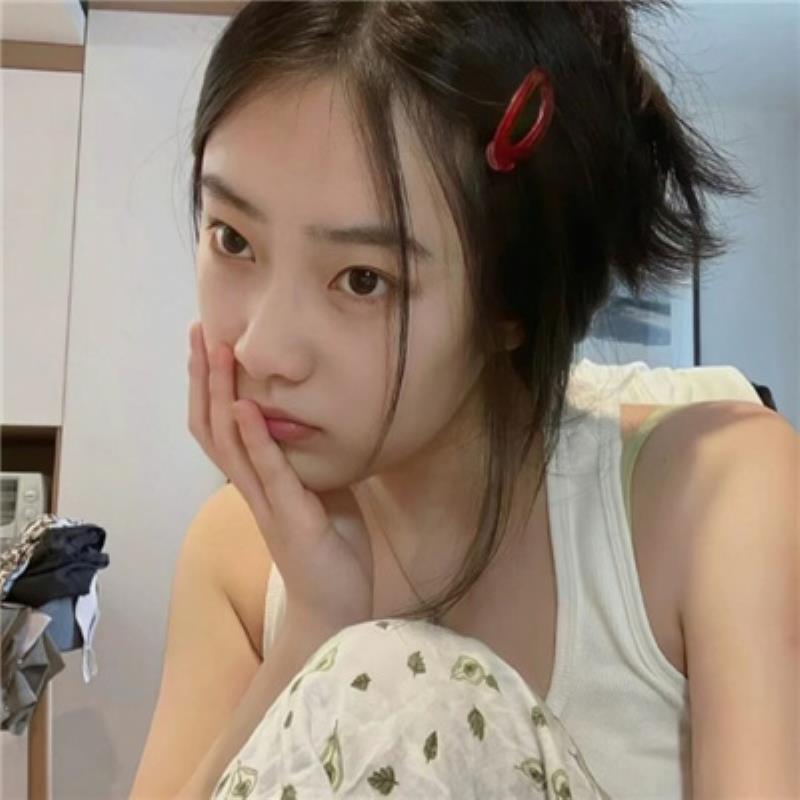深圳美女陪玩试吃员元雪珊小姐姐-美文