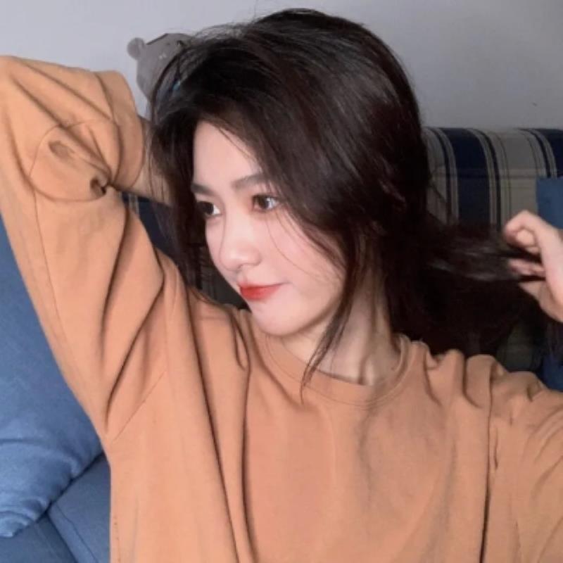 重庆陪游女孩学生称倩央小姐姐-美文