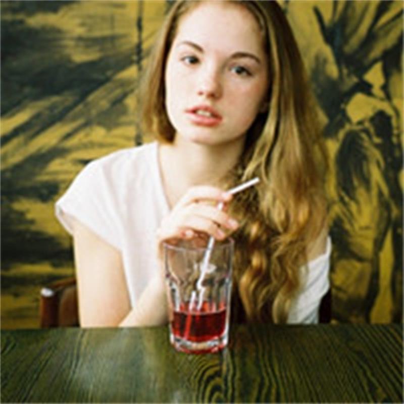 阿里陪游女孩主持僧雪巧小姐姐-美文