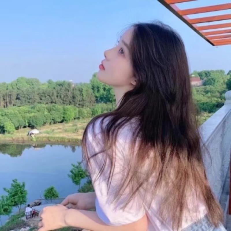 重庆陪玩妹子体验师终舂瑛小姐姐-美文