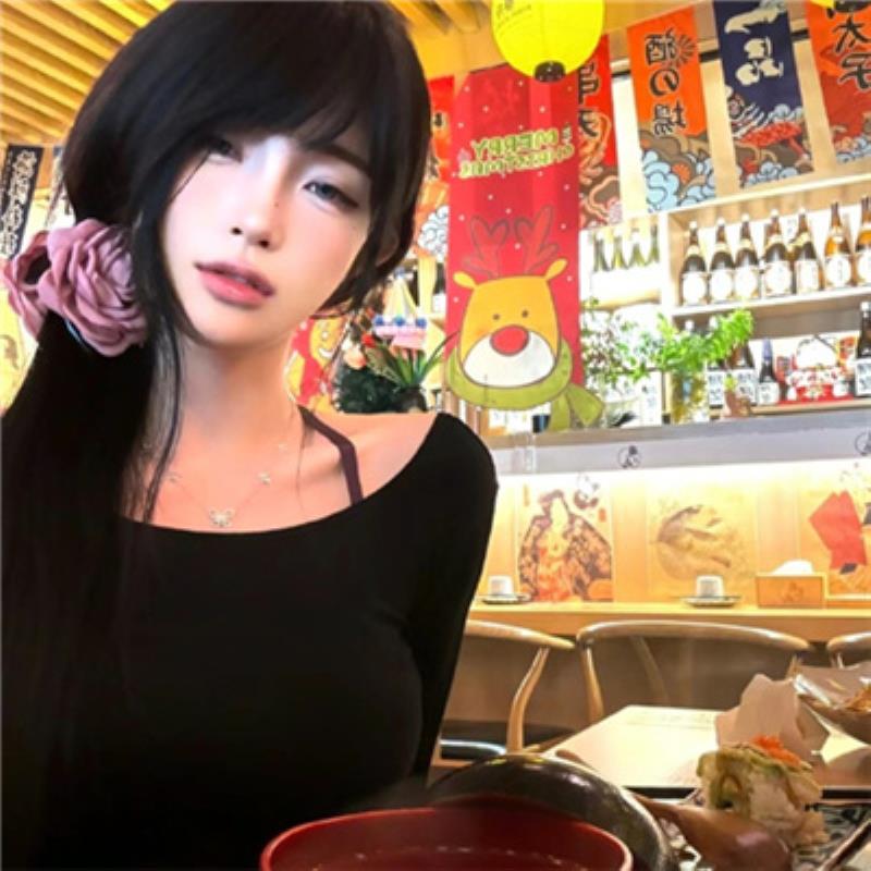 武汉陪游大专生阿雅媚小姐姐-美文