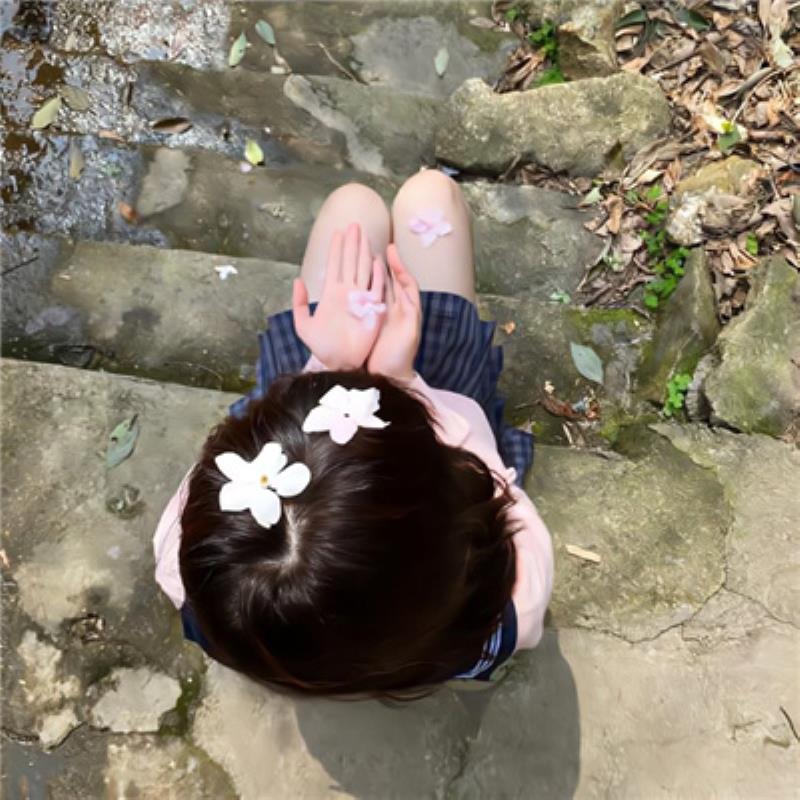 成都美女陪玩硕士牛思茗小姐姐-美文