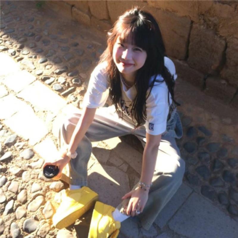 西安美女伴游预约美妆网红云冰茜小姐姐-美文