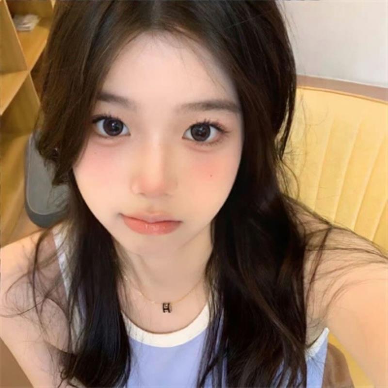 成都伴游服务在校大专生诗问丝小仙女