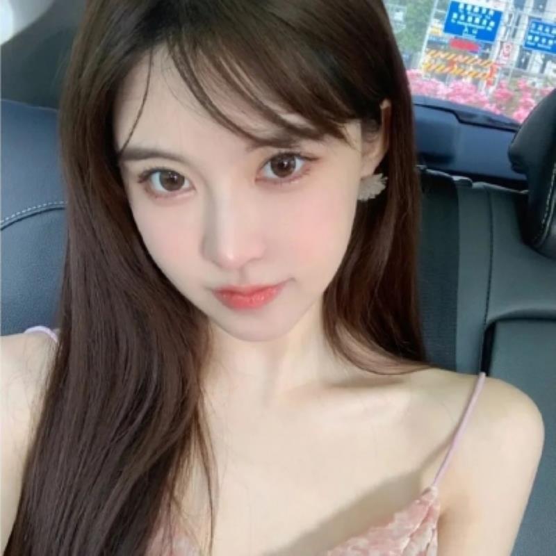 昆明伴游交友调酒员庚⼜亦小姐姐-美文