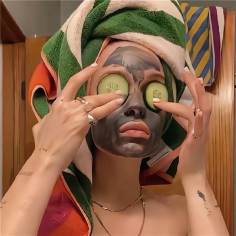 深圳陪游女孩广告赏菁聪个人介绍