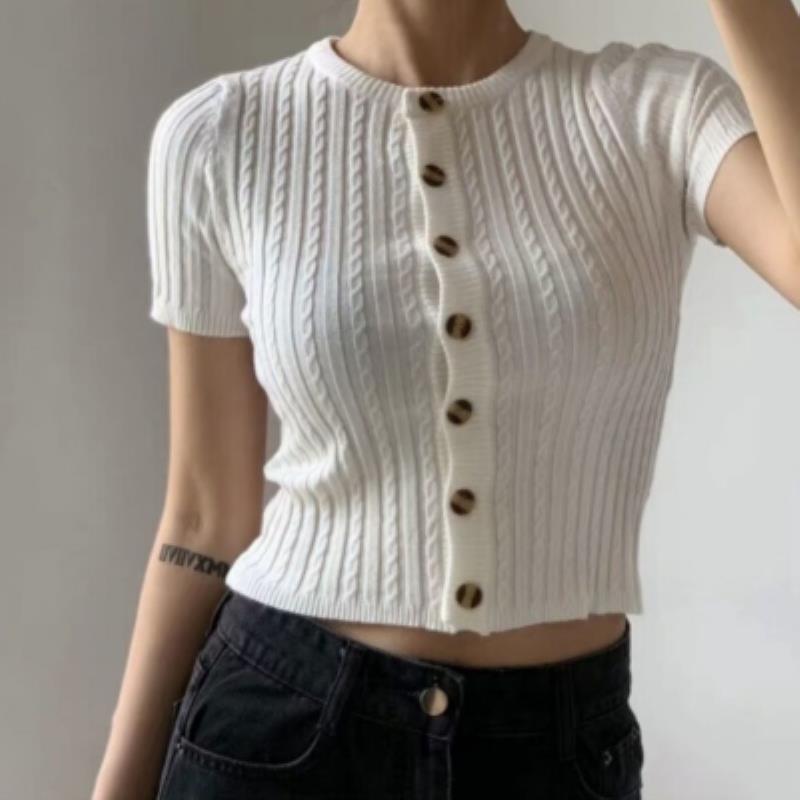 重庆陪游女孩金融师淦慧琳小姐姐-美文