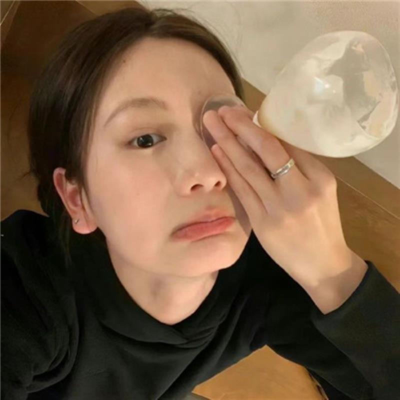 深圳陪游图书管理员辛悦舫个人介绍