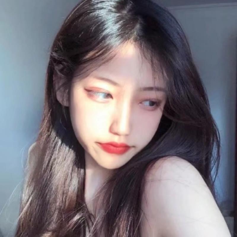 乳山伴游服务摄影所玲休小姐姐-美文