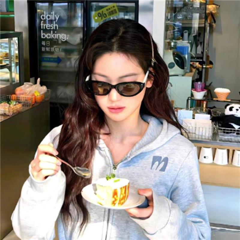 深圳结女伴旅游内容网红田诗双个人介绍