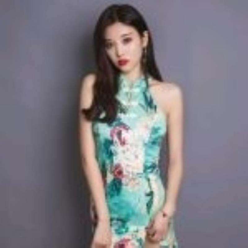 广州陪游女孩美女主播乐正影怡个人介绍