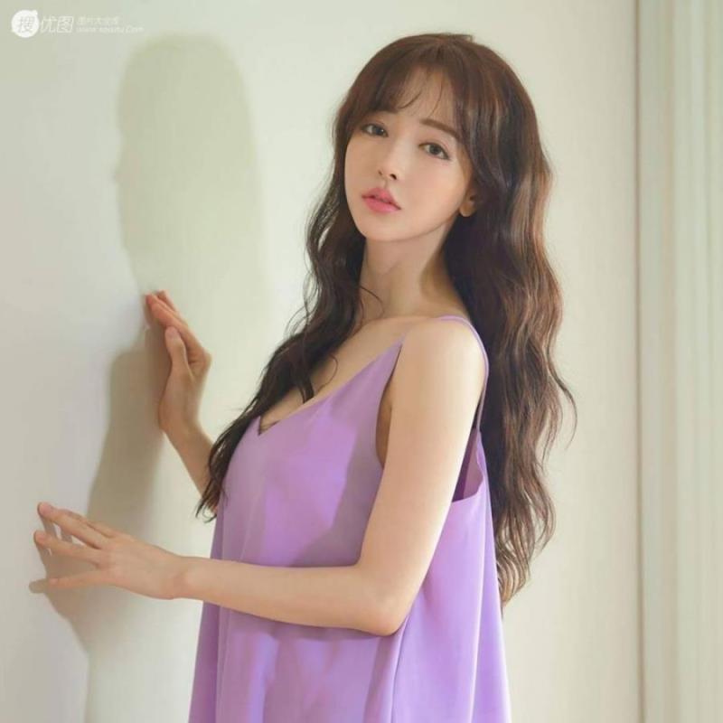 北京陪玩咨询师浮瑛全小姐姐-美文