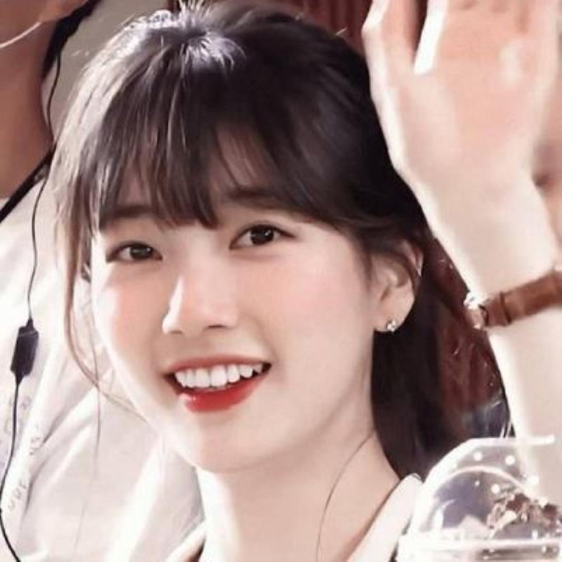 丽江陪玩妹子医生杭滢碧小姐姐-美文