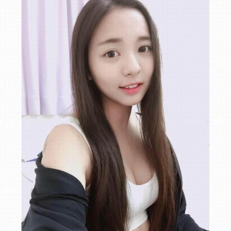 深圳陪游女孩萝莉车模蒿代桃个人介绍