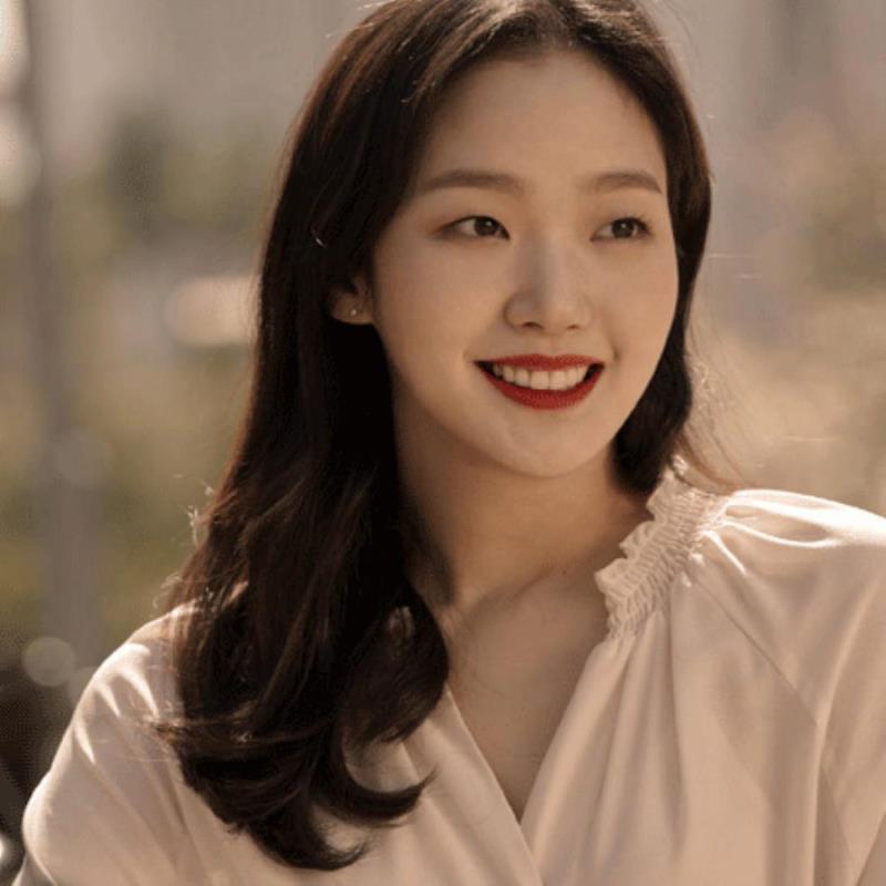 山南陪游女孩陪游经纪人乜玛丽小姐姐-美文